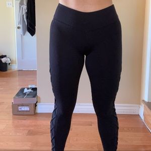 Black leggings
